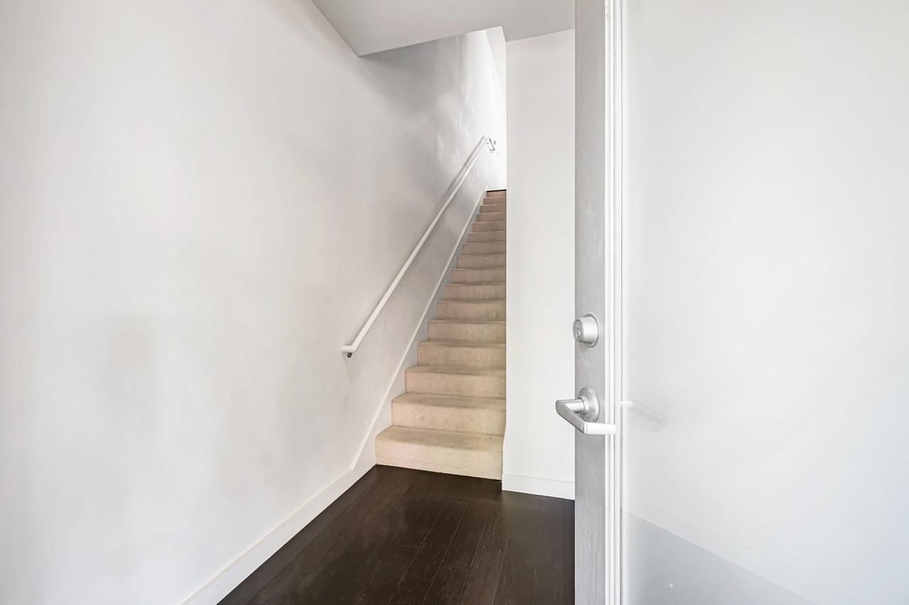 106 Coleman St #106 - Photo 3 of 26