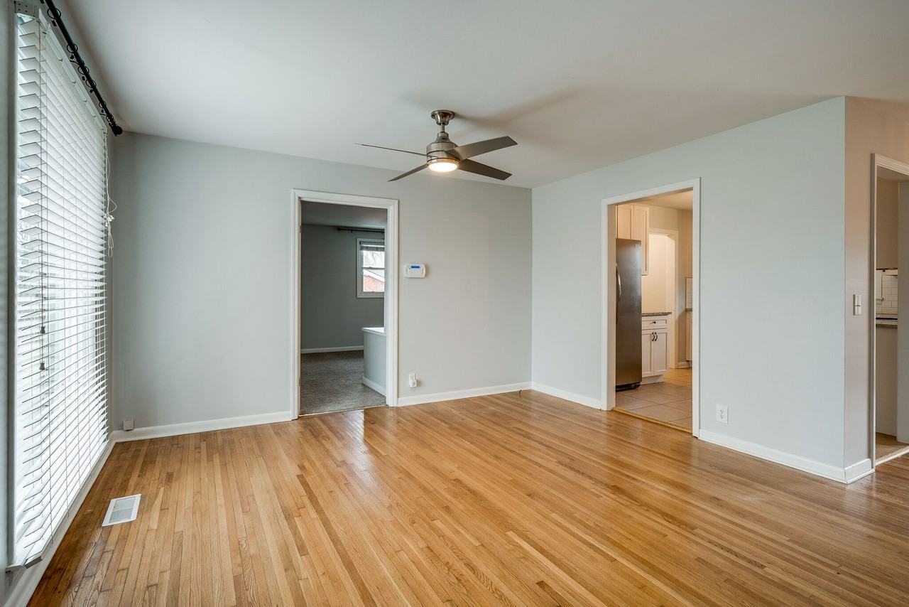 539 Northcrest Dr #NA - Photo 2 of 20