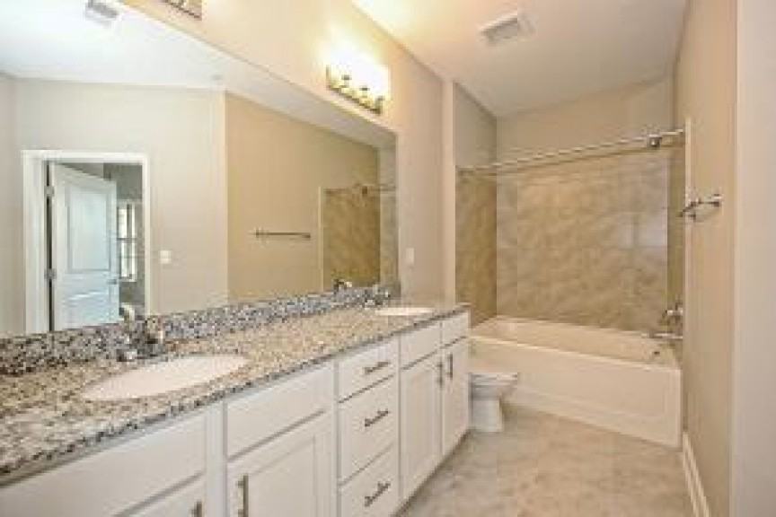 703 Rollerton Rd - Photo 3 of 5