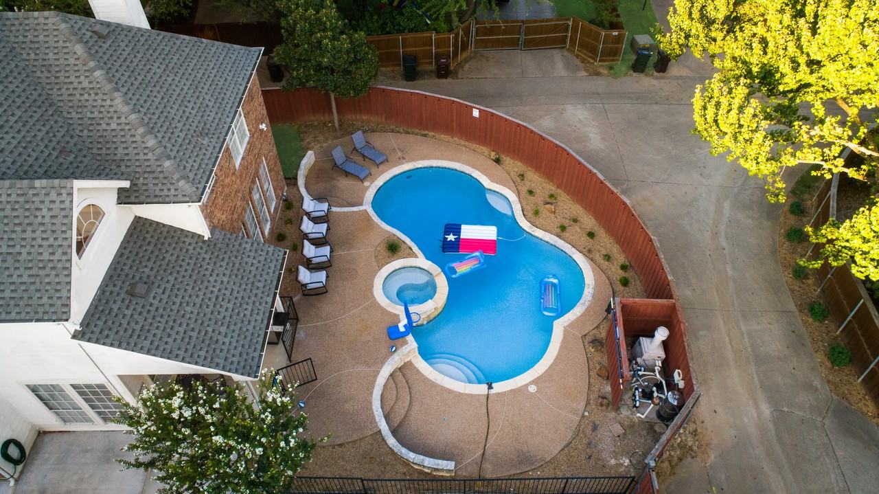 600 Post Oak Dr #1 - Photo 4 of 43