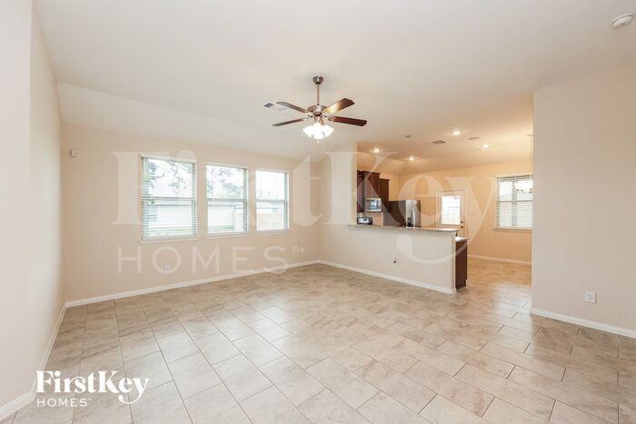 15359 Elizabeth Dr - Photo 3 of 15