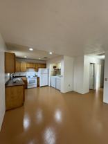 1626 W Delaware St #2 - Photo 1 of 1