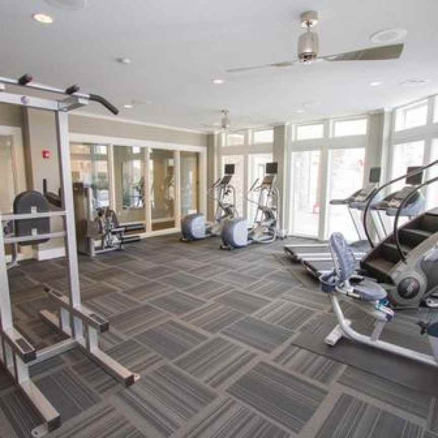 3301 SW Kessler Drive - Photo 3 of 10