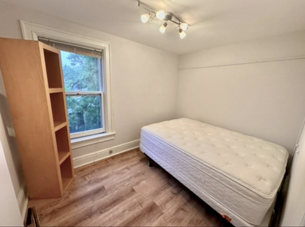 Indian Rd - Photo 4 of 15