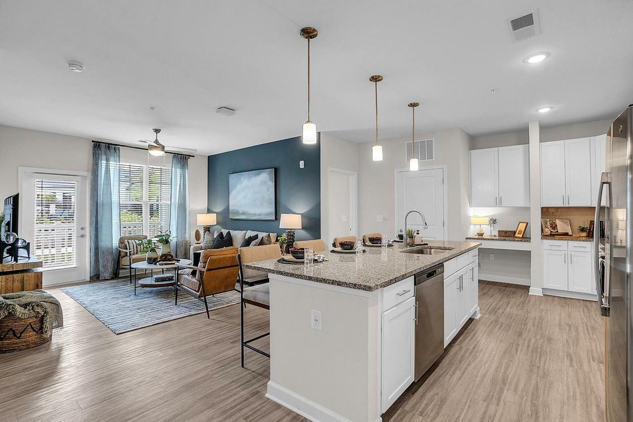 The Shoals - Photo 2 of 49