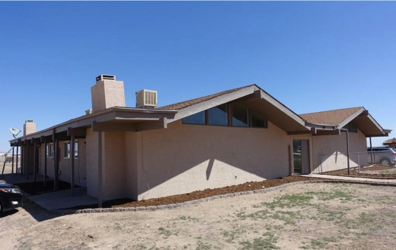 667 E Clarion Dr #D - Photo 5 of 15