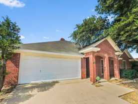 7912 Buttercup Cir N - Photo 1 of 1