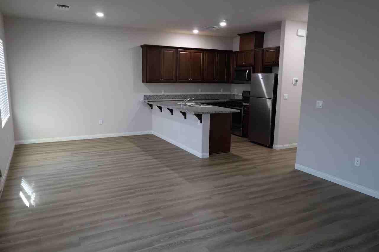 3613 Rustic Meadow Ct - Photo 3 of 10