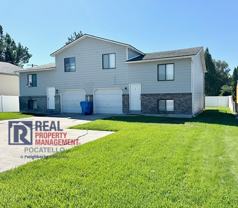 1215 Cottage Ave - Photo 1 of 1