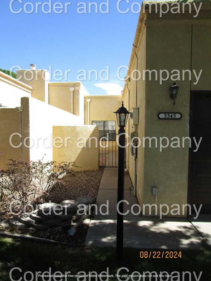 3345 Esplanade Cir Se - Photo 4 of 45