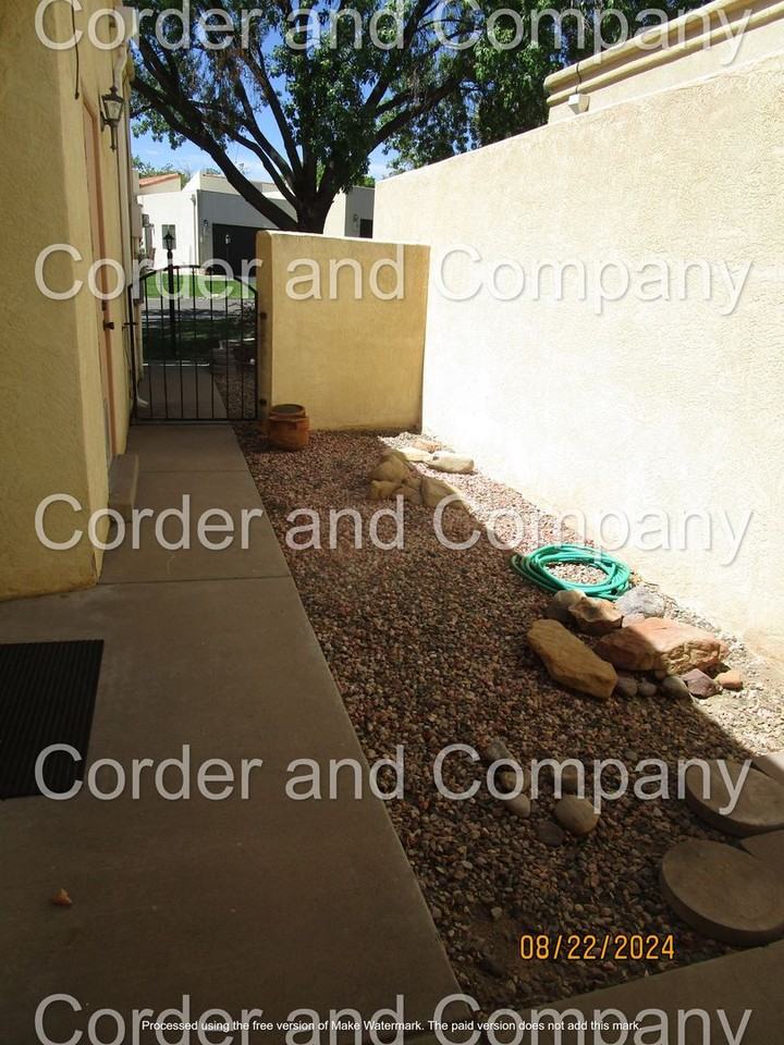 3345 Esplanade Cir Se - Photo 6 of 45