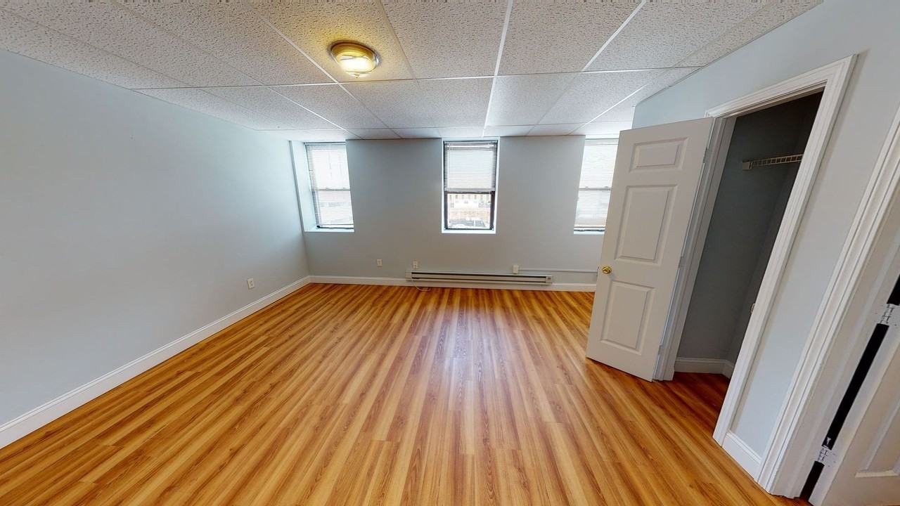 Ansonia on Main Apartments - Photo 2 of 11