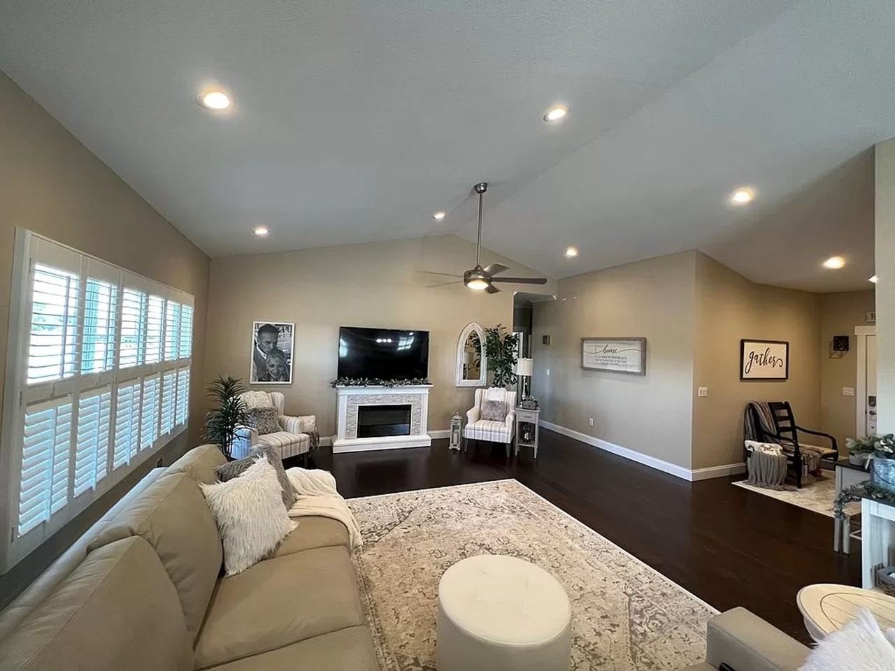 161 Clear Creek Way - Photo 5 of 22