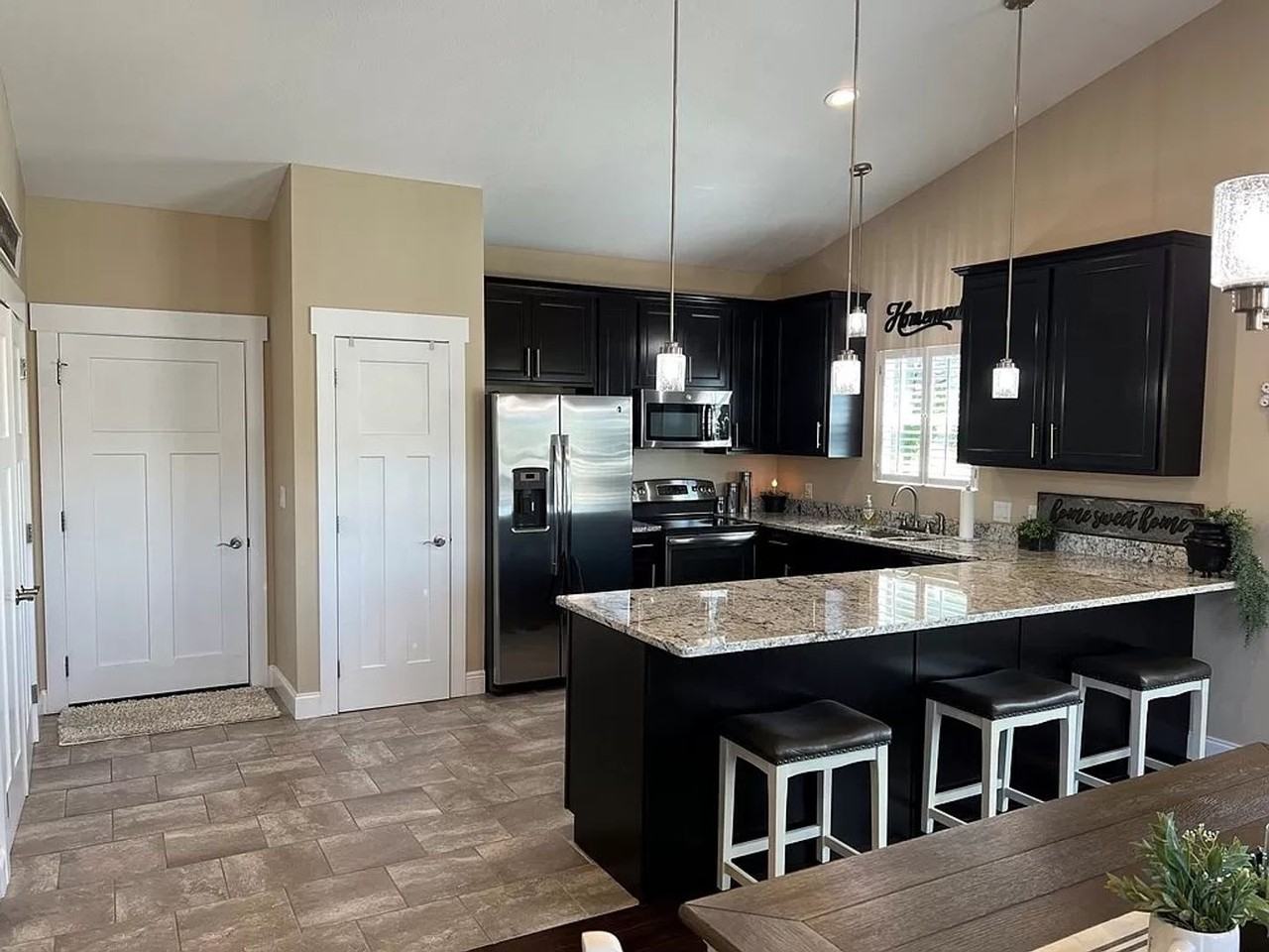 161 Clear Creek Way - Photo 7 of 22