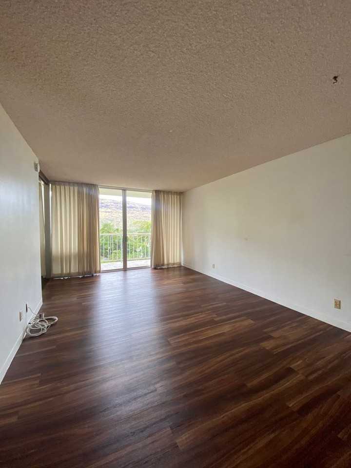 84-680 Kili Dr #302 - Photo 4 of 11