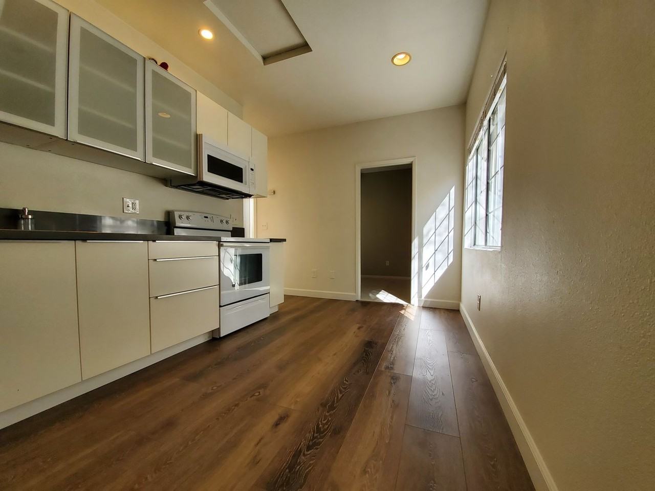 4927 Seascape Dr #2 - Photo 3 of 7