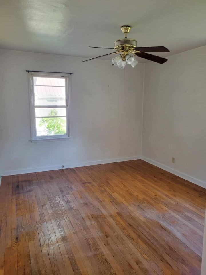 13 Greenwood Dr - Photo 2 of 4