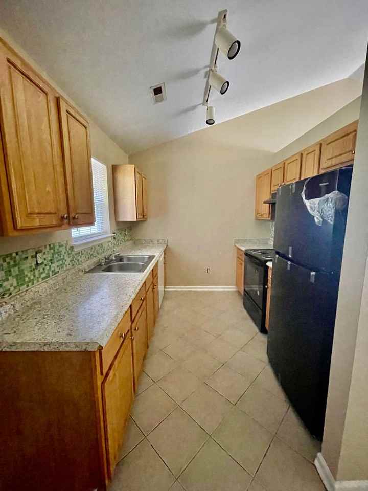 627 Mistral Way - Photo 6 of 19