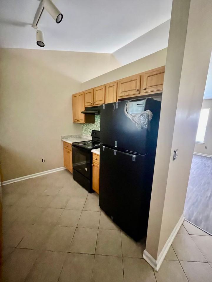 627 Mistral Way - Photo 7 of 19