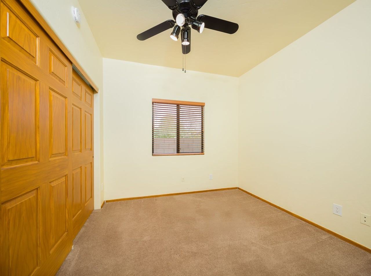 3073 W Placita Montessa - Photo 4 of 28