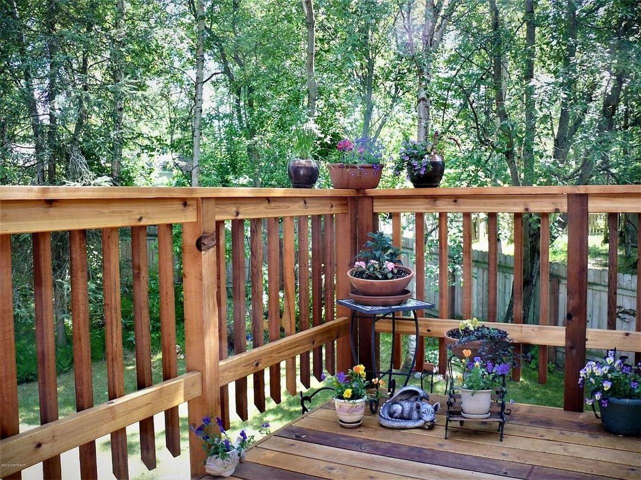 3129 Lochwood Cir - Photo 3 of 35