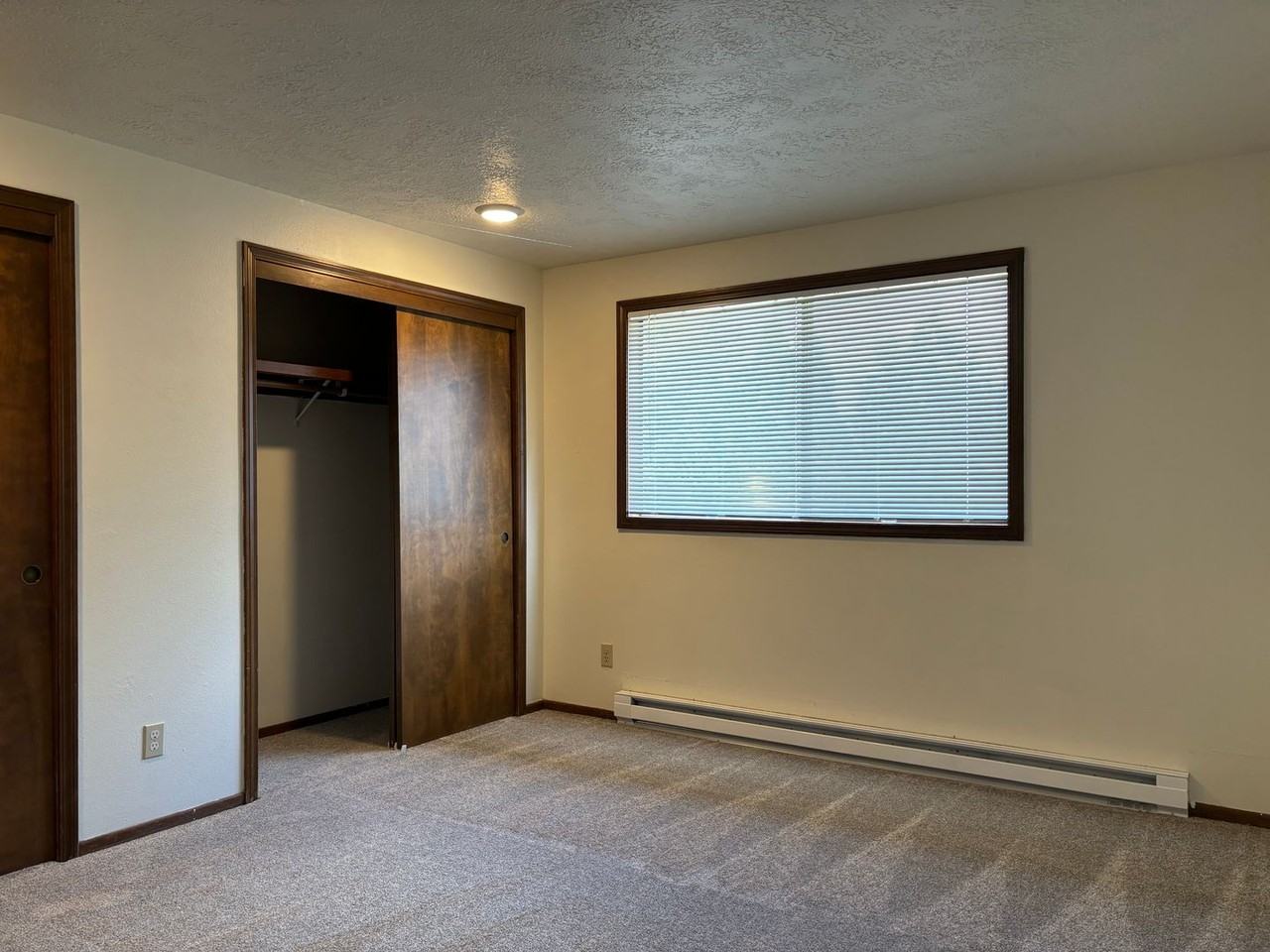 4995 Pam Ave Se - Photo 5 of 13