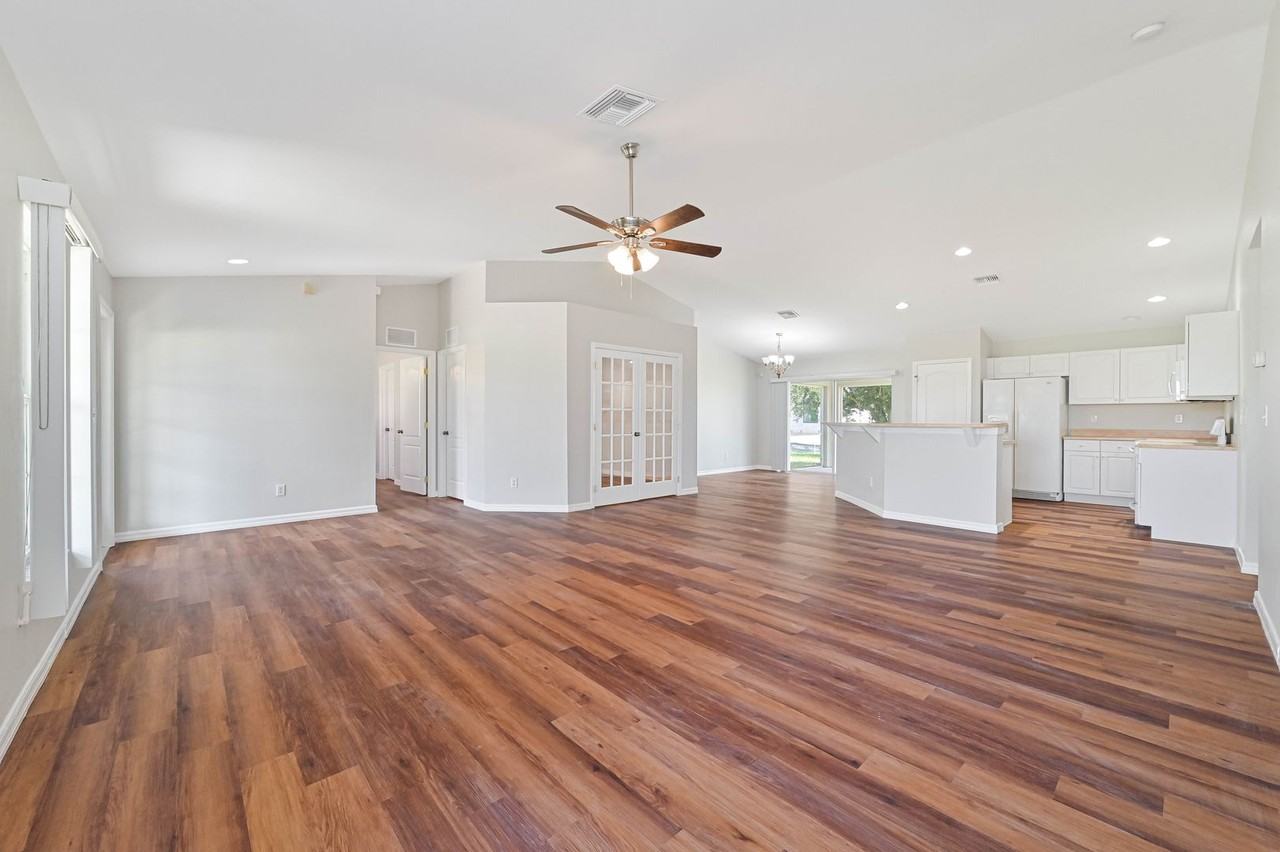 29 Ne 23rd Ter - Photo 4 of 31