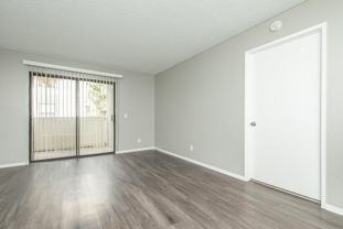 3800 W Devonshire Ave - Photo 1 of 1