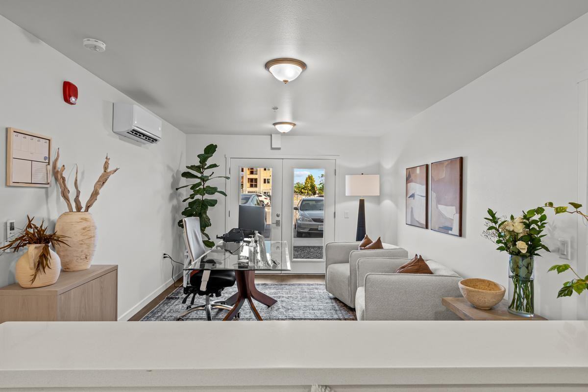 355 Bradley Boulevard