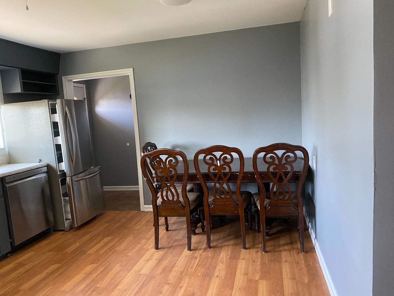 168 Toronto Street - Photo 2 of 10