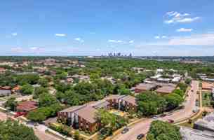 featured image of 4720 Wellesley Ave