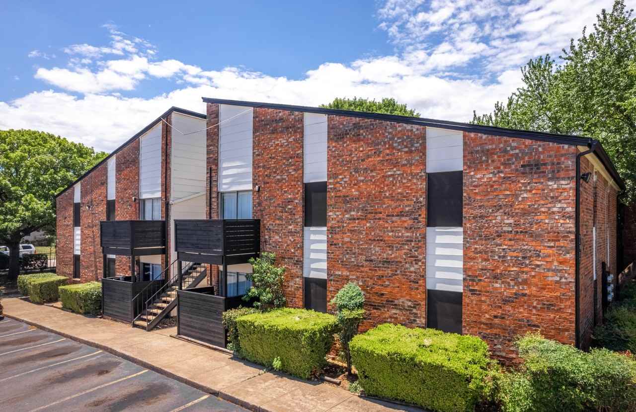 Slate at Fort Worth - Photo 2 of 19