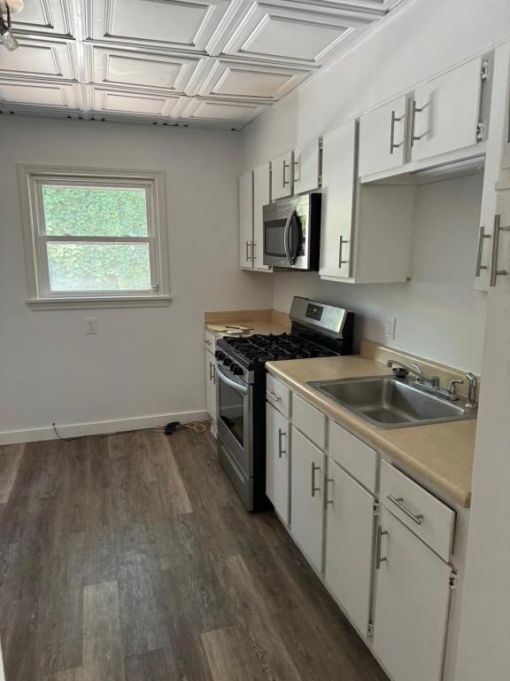 1075 Clinton Ave S - Photo 4 of 8