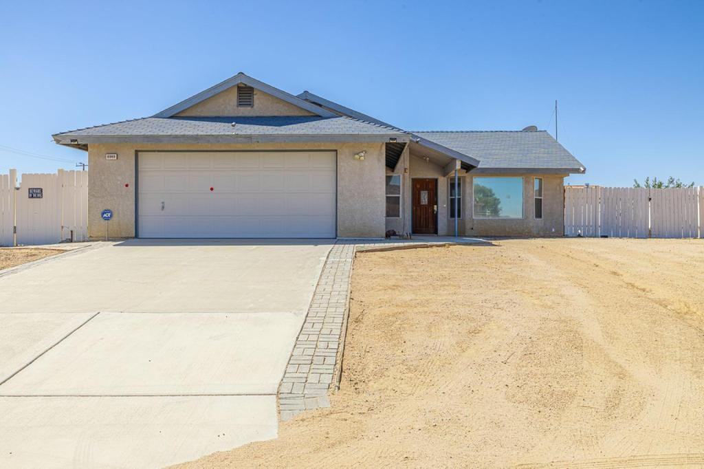 6940 Quezon Ave - Photo 4 of 34