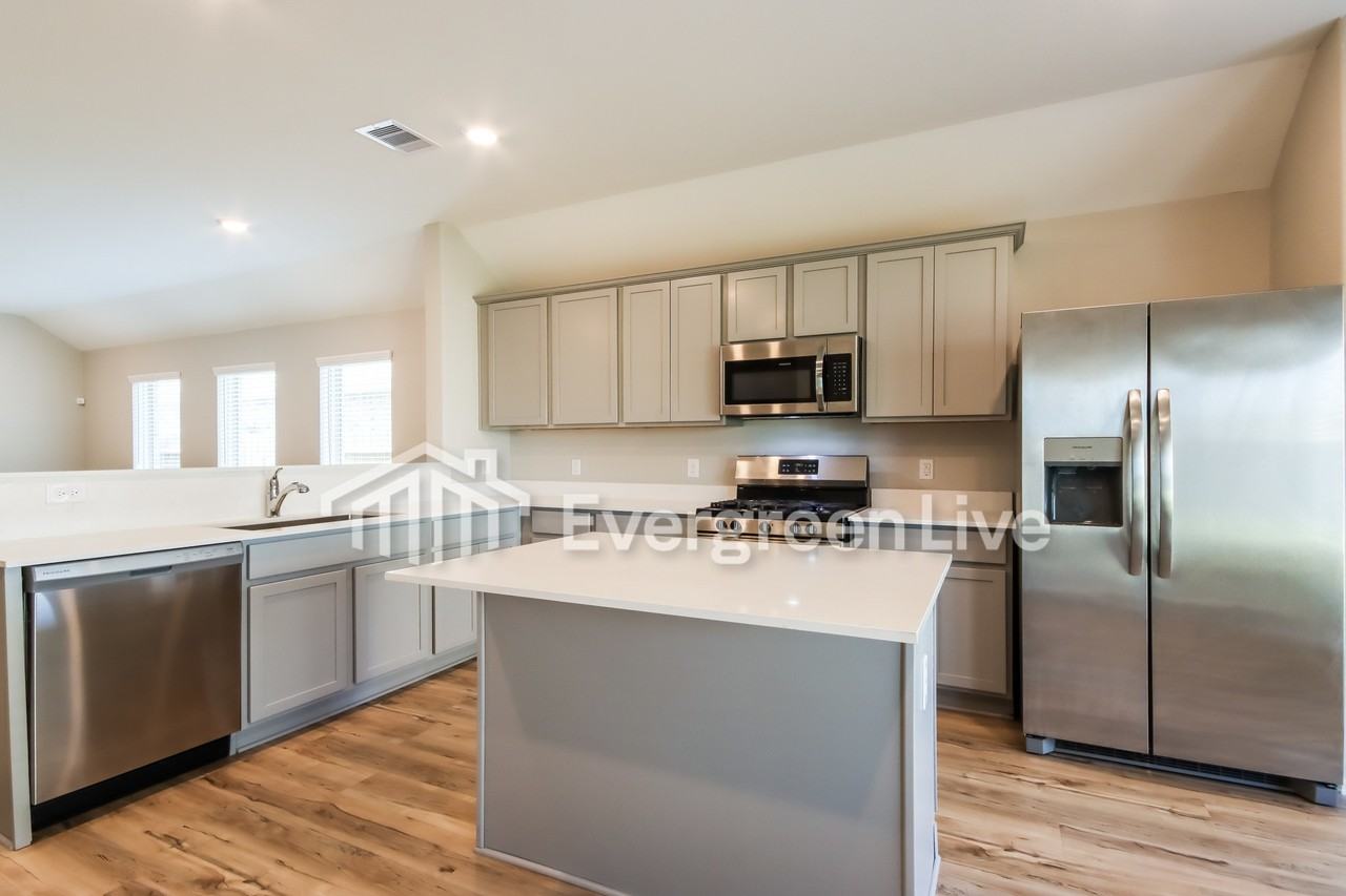 19088 Sonora Chase Dr - Photo 3 of 12