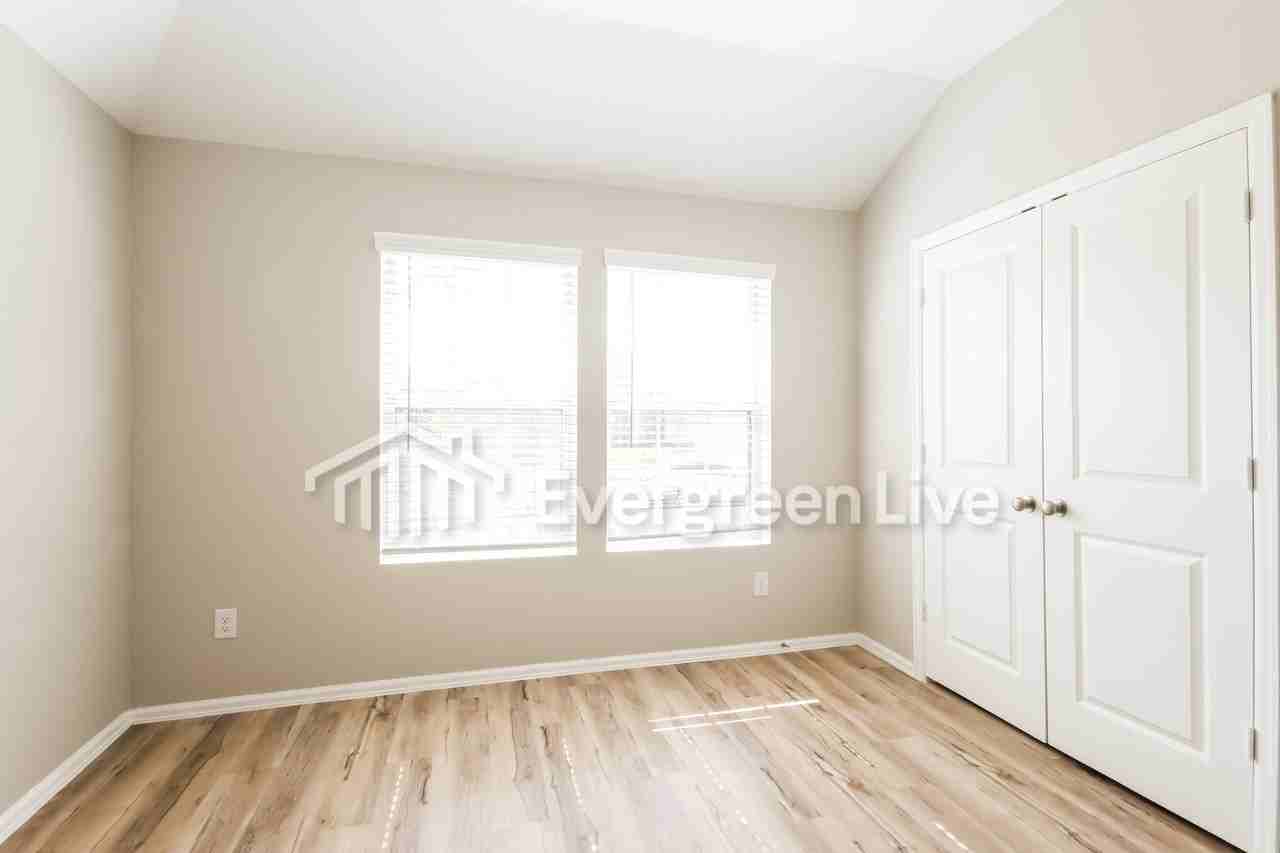 19088 Sonora Chase Dr - Photo 6 of 12