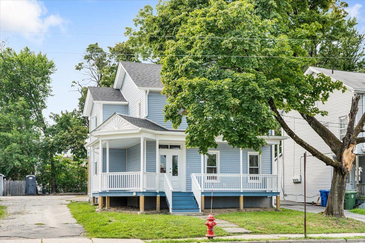 1 Sproat St - Photo 3 of 24