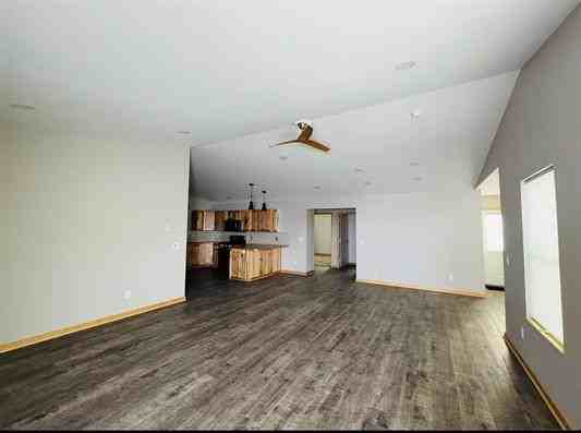 403 W Walnut Ave - Photo 2 of 12