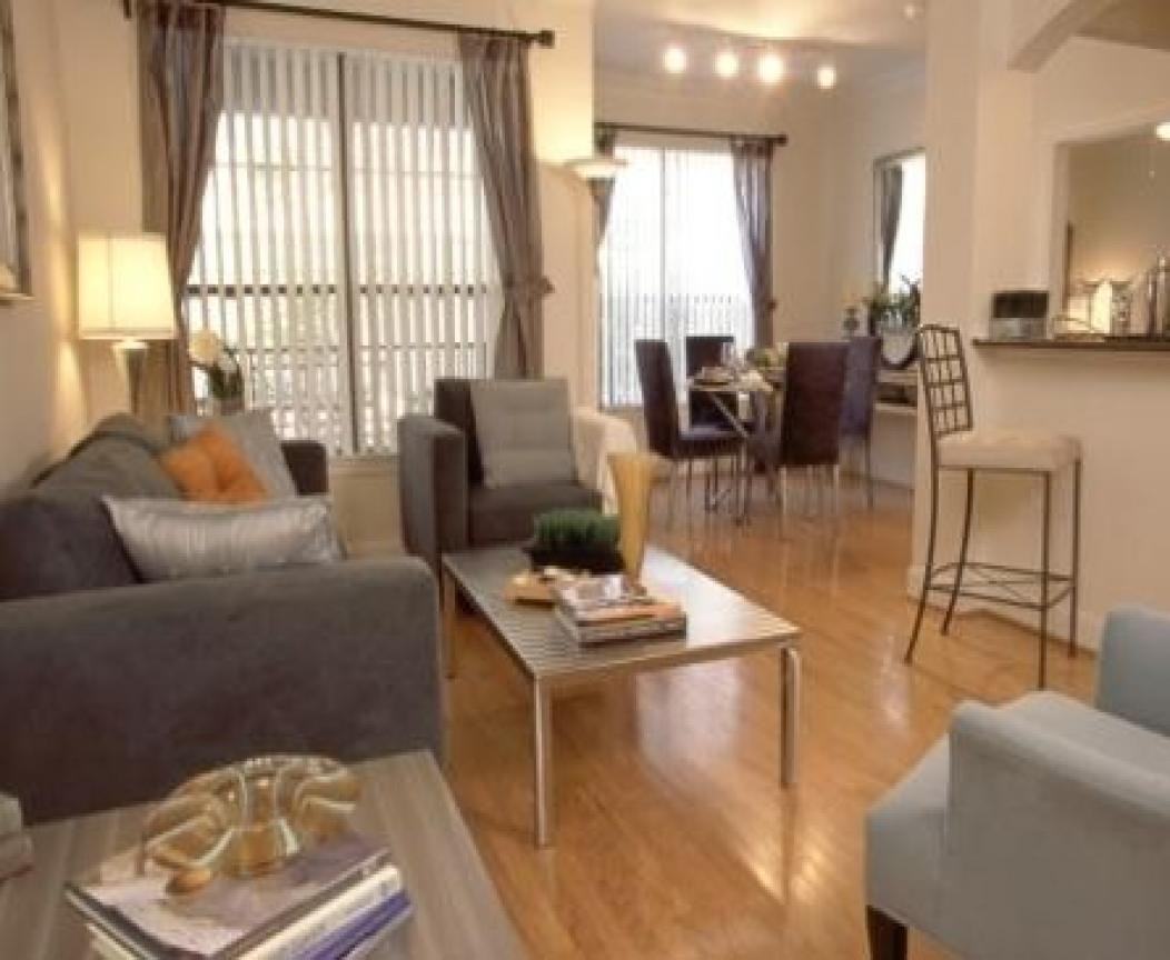 8600 Thackery St - Photo 3 of 3