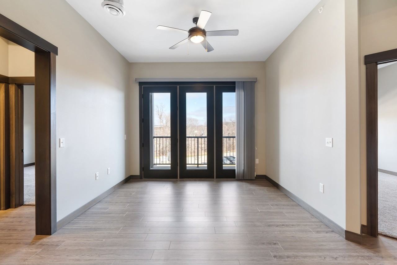 Depot Building C Luxury Rentals - Photo 3 of 17