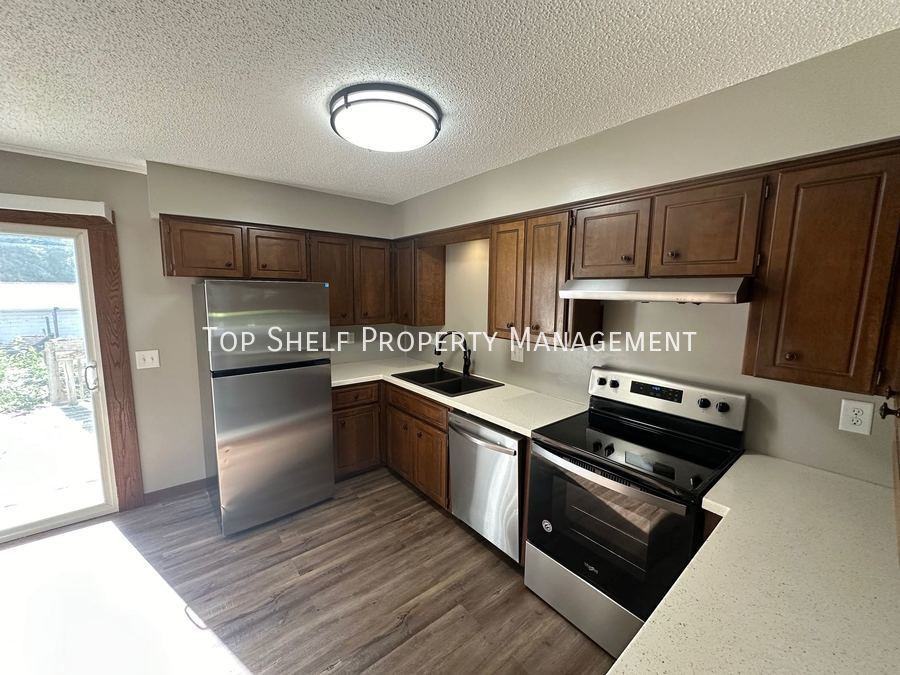 3720 Williams St - Photo 3 of 6