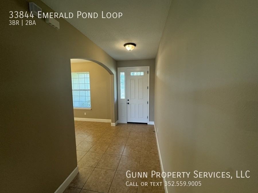 33844 Emerald Pond Loop - Photo 2 of 22