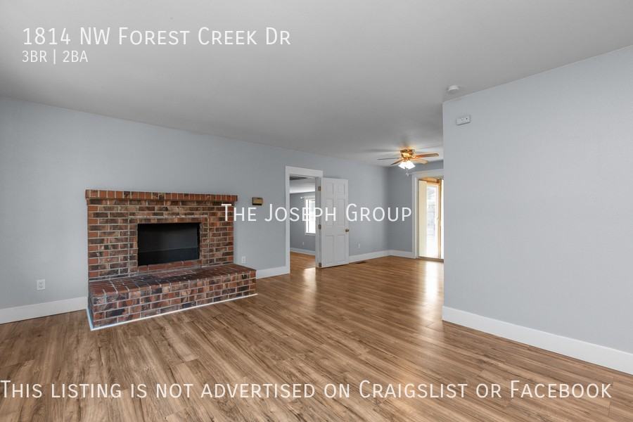 1814 Nw Forest Creek Dr - Photo 3 of 38