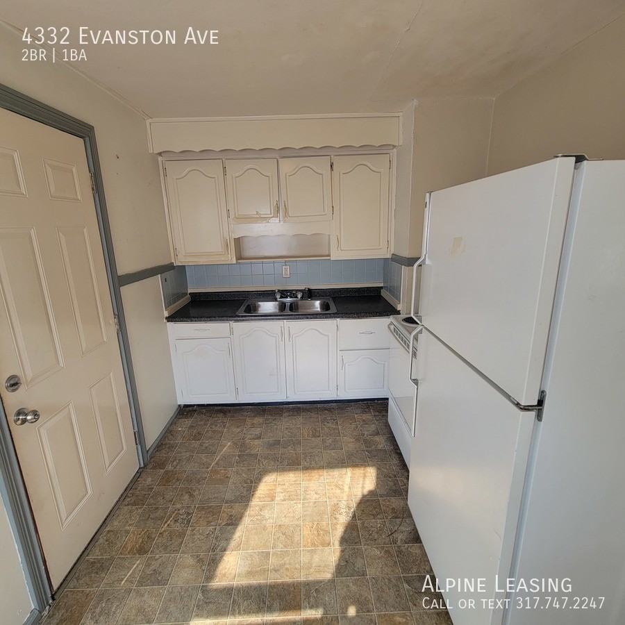 4332 Evanston Ave - Photo 3 of 6