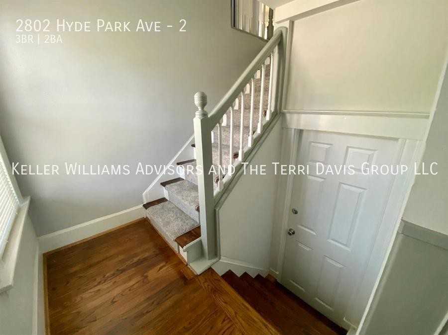 2802 Hyde Park Ave #2 - Photo 3 of 18