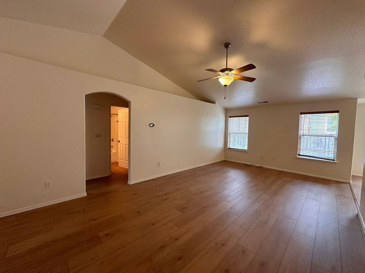 88066 Llama Ln - Photo 2 of 24
