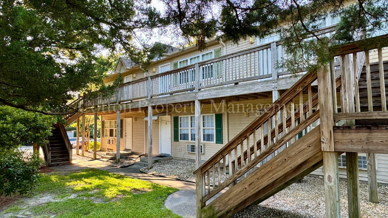 4516 Greentree Rd Apt 11