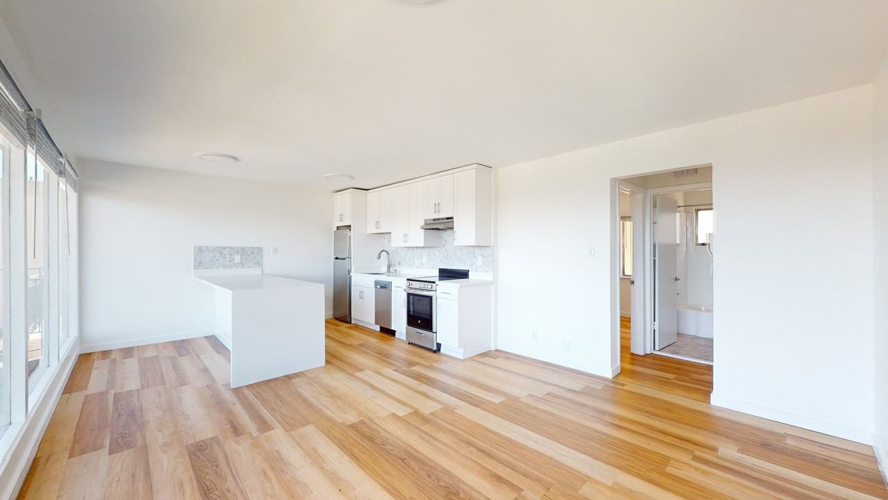 3420 Market St #5 - Photo 5 of 22