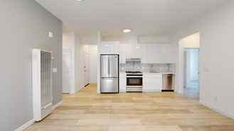 533 Clayton Street #533A - Photo 1 of 1