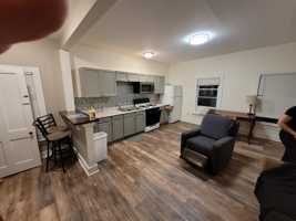 featured image of 32 Cliff St #2